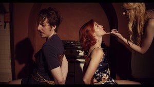 Dark Nights with Poe & Munro screenshot